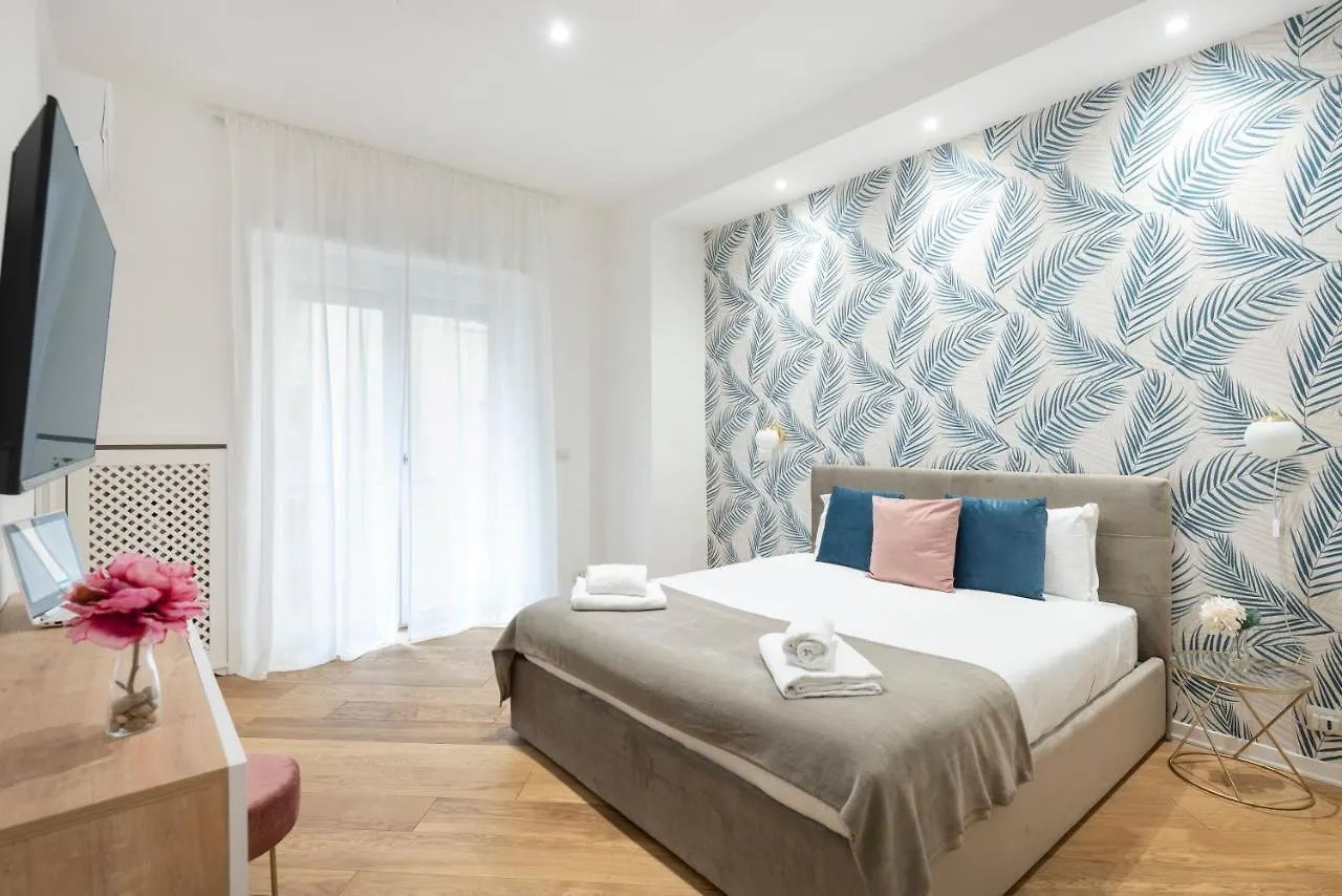 Apartamento White Flat Gallia Roma