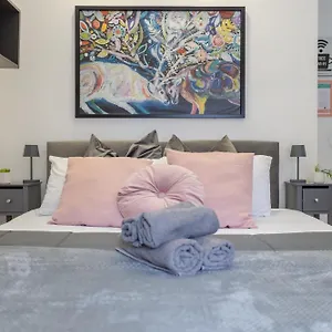 Apartamento Homes - Portuense 21 - With Little Private Garden, Roma